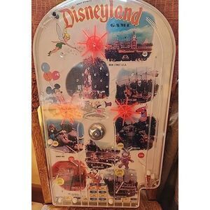 VINTAGE ORIGINAL WALT DISNEY DISNEYLAND GAME PINBALL GAME 1960'S‎ WOLVERINE TOY